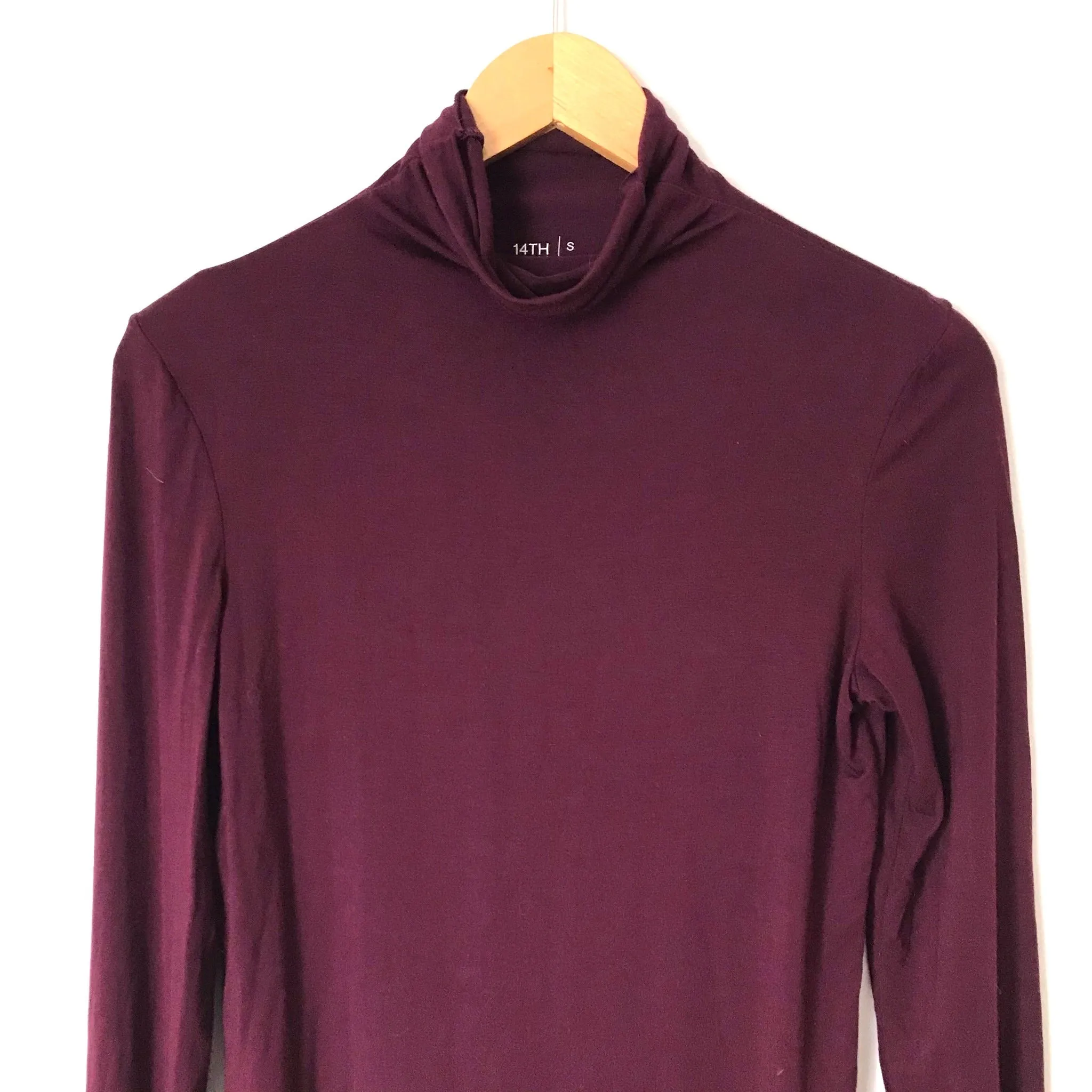 14th & Union Deep Purple Long Sleeve Turtleneck Top -Size S