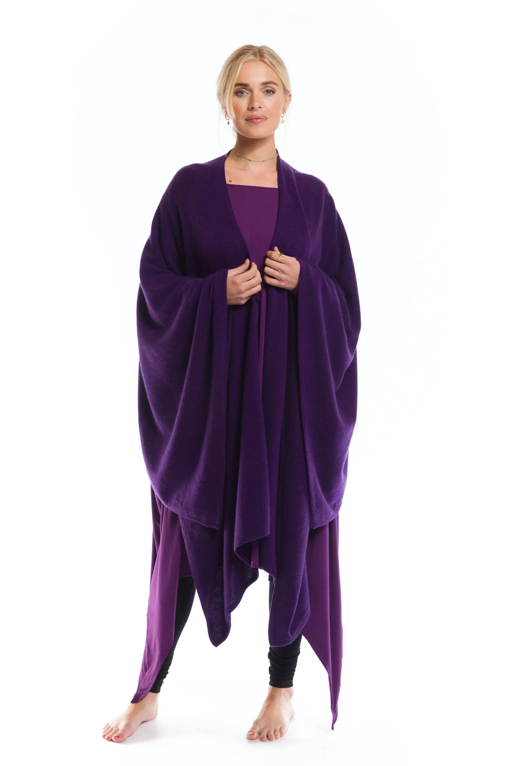 4 PLY AVALON CASHMERE CAPE PURPLE