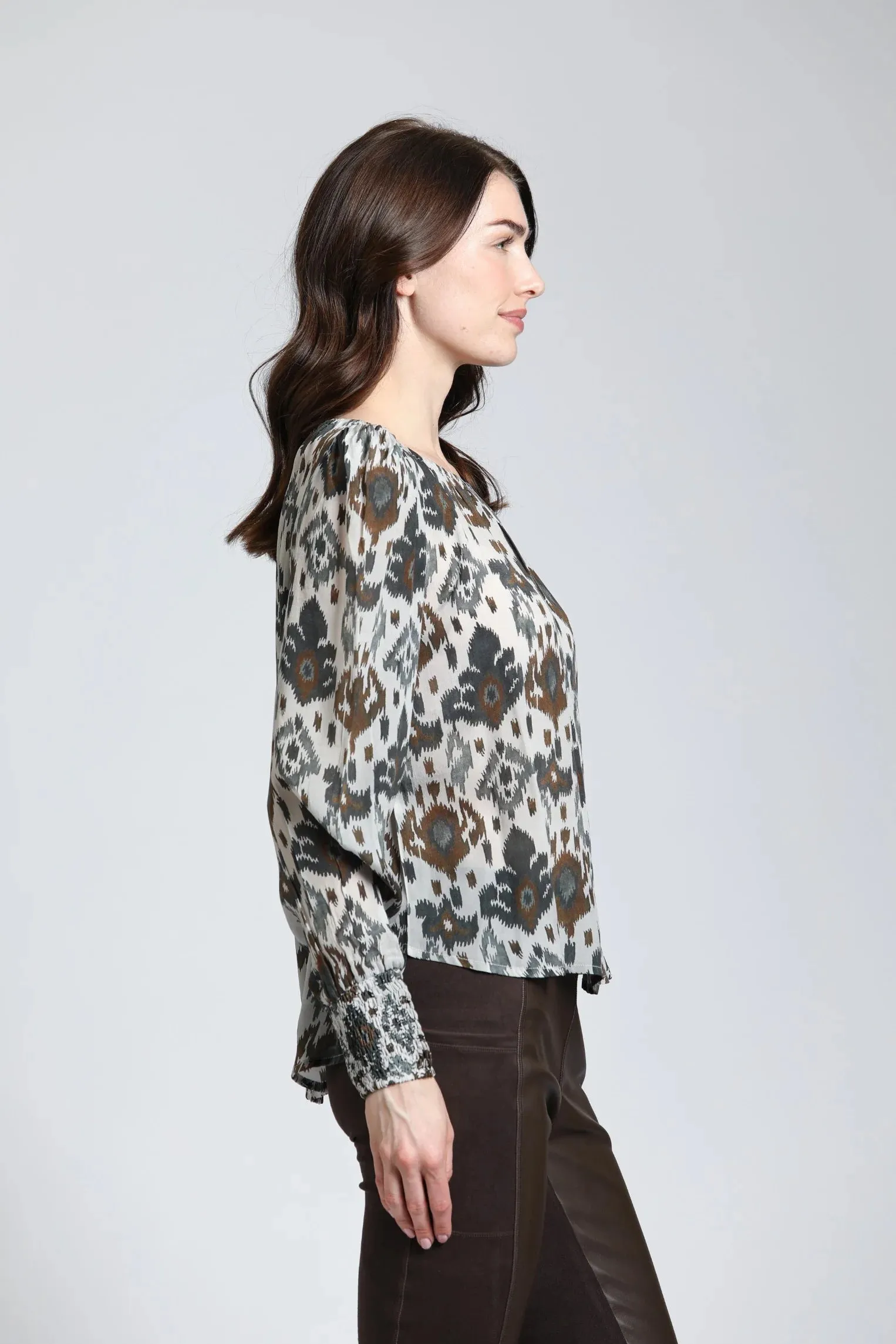 APNY - Grey Print Pullover Top