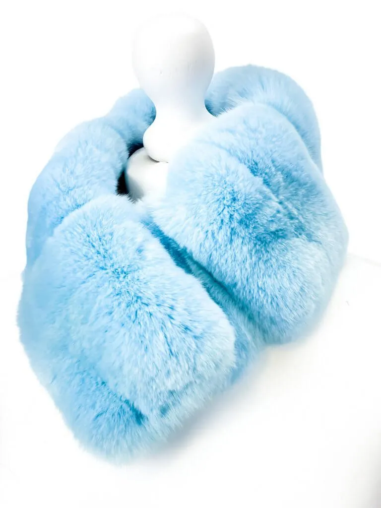 Baby Blue Chinchilla Fur Collar