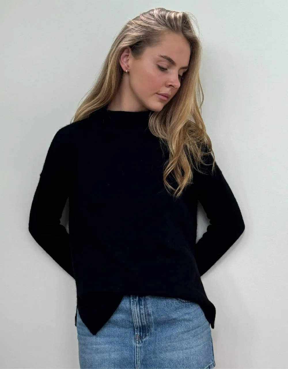 Bella Sweater in Black