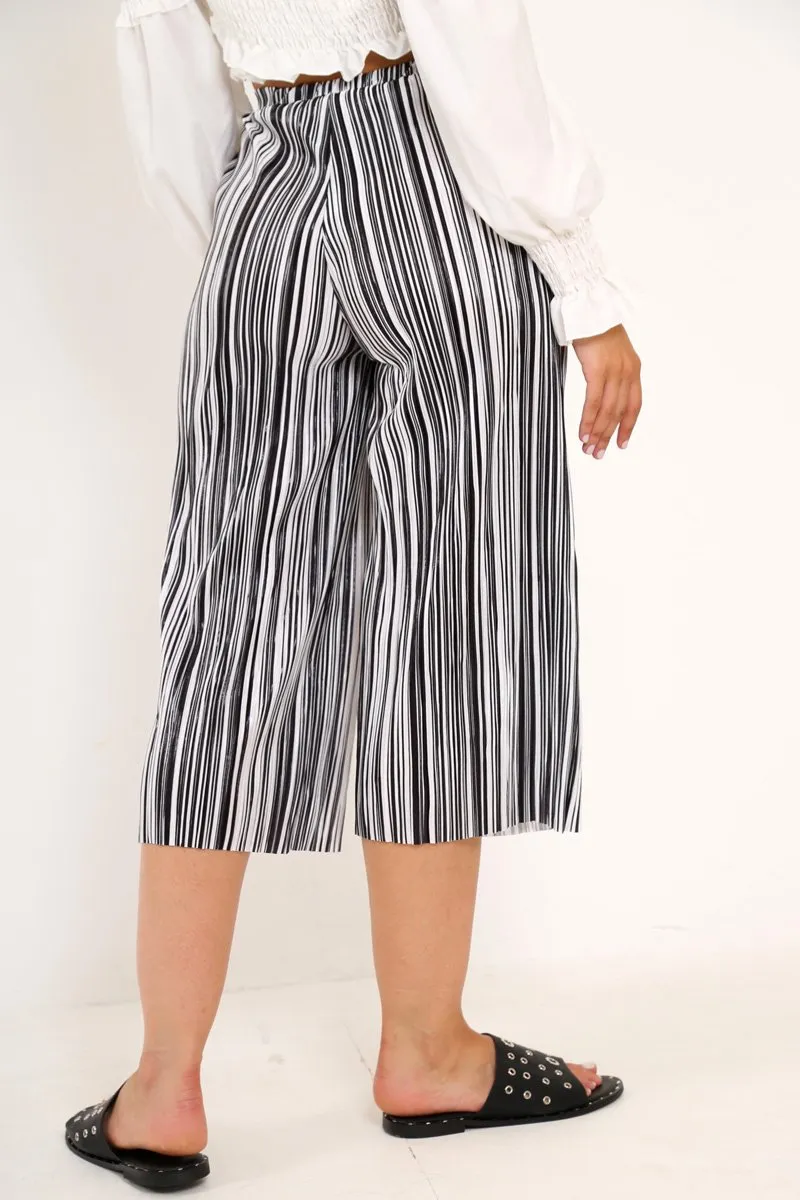 Black And White Stripe Crepe Culottes - Ghada