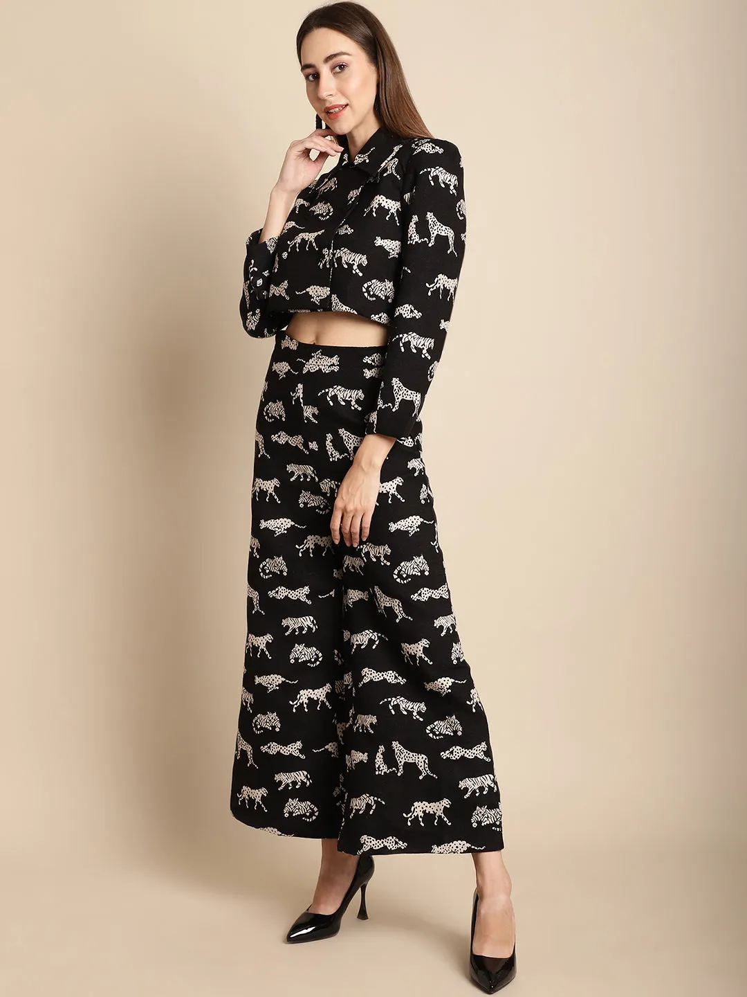 Black Jacquard Tiger Patterned Short Jacket With Pants Co-Ord Set