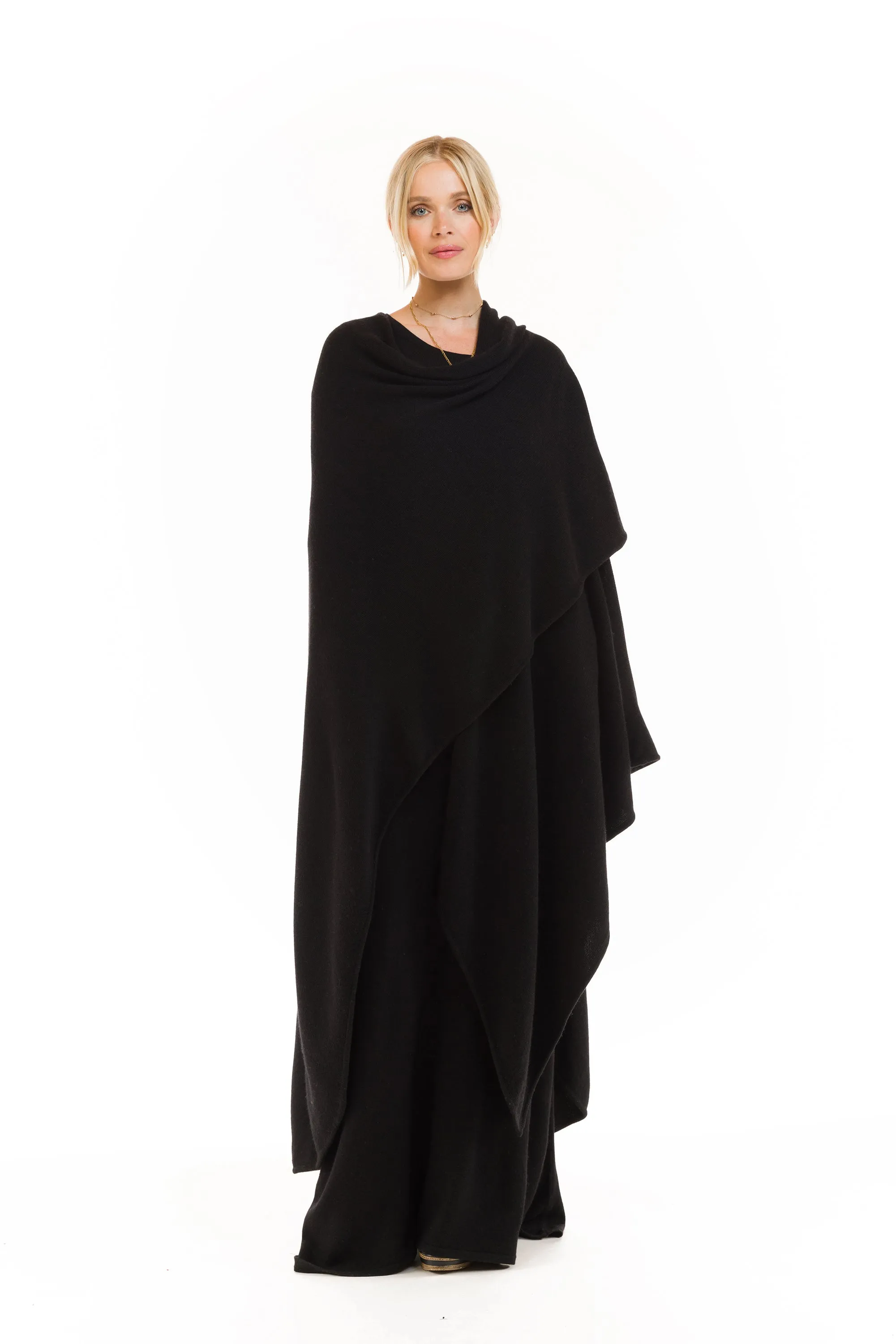 CASHMERE MAXI FITTED DRESS BLACK