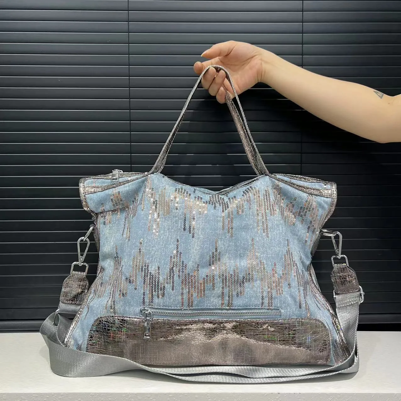 Chic Tie-Dye Denim Tote Bag with Sequin Detail - Elegant Shoulder & Crossbody Handbag for Women, Lightweight & Versatile