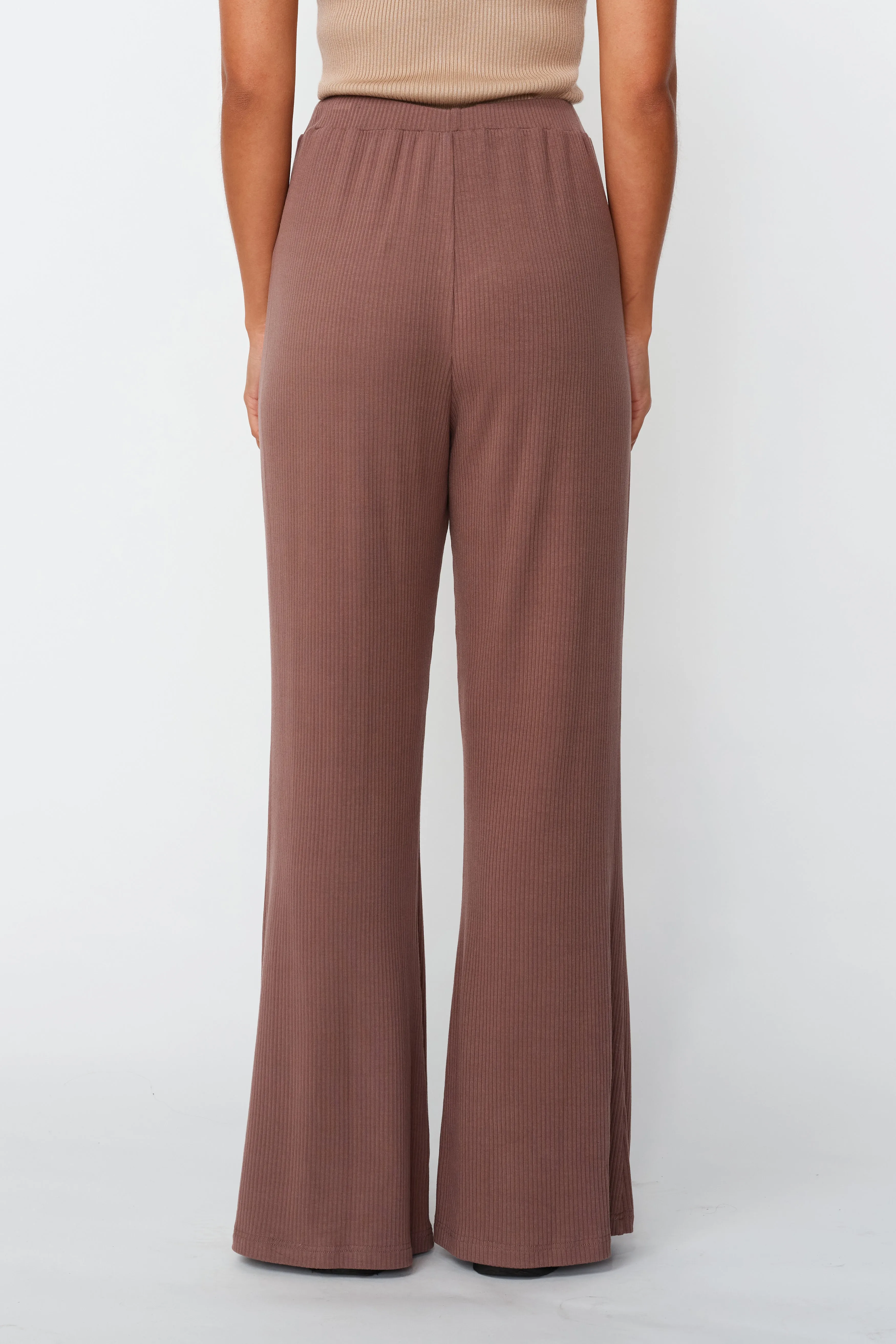 Faith Ribbed Flare Pant - Mocha