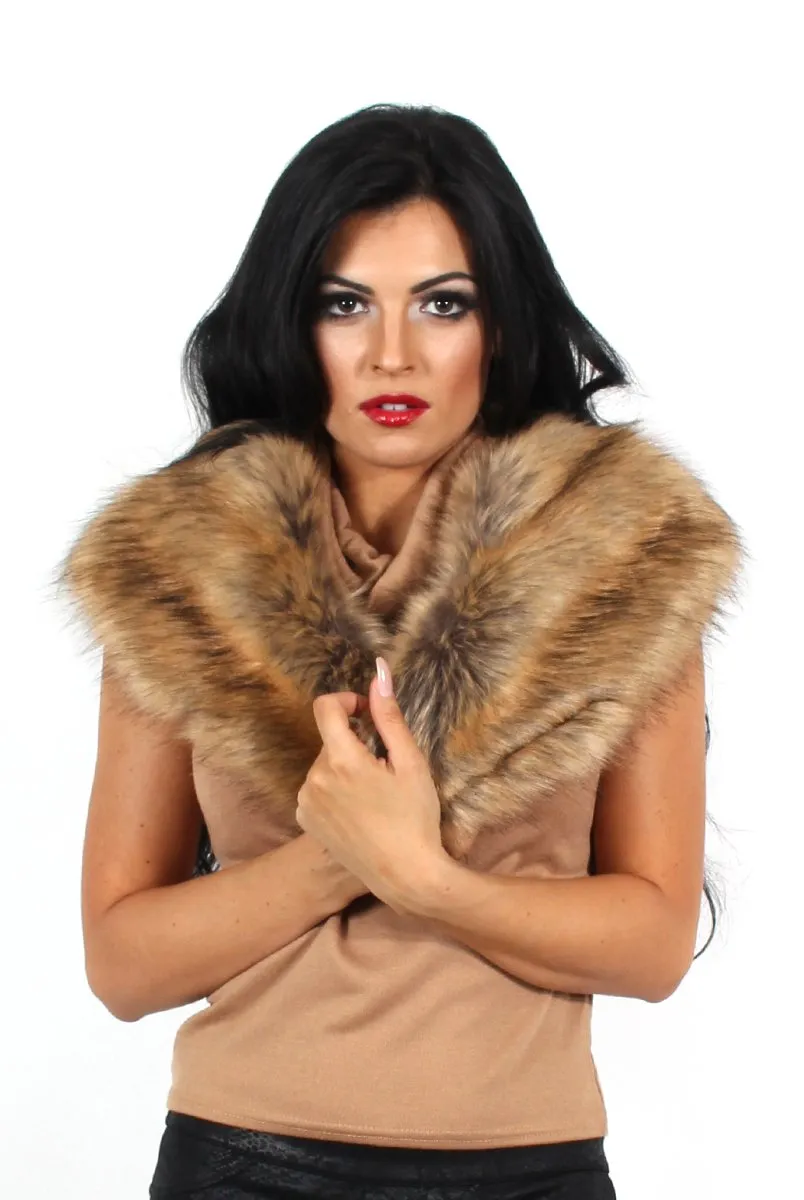 Fiona Rust Faux Fur Collar