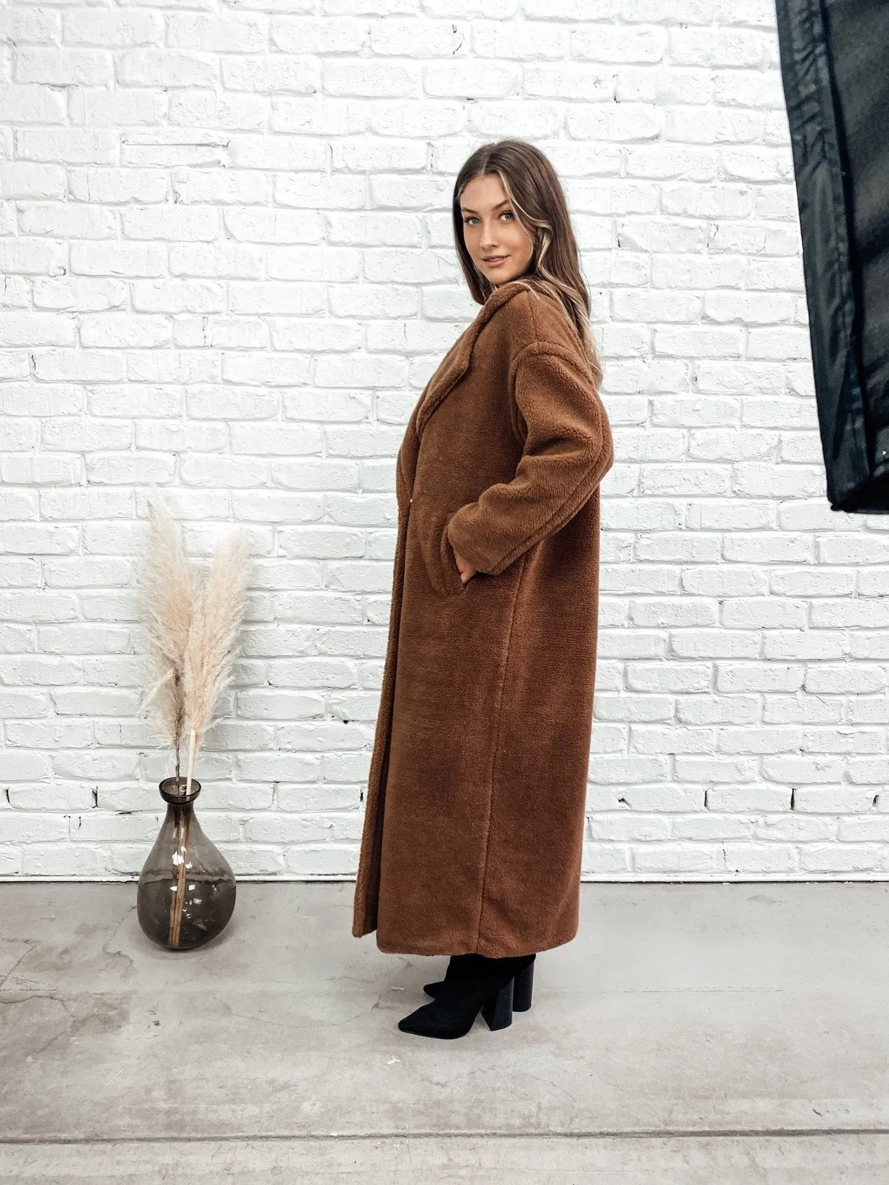 Jaz long slouch chocolate teddy coat