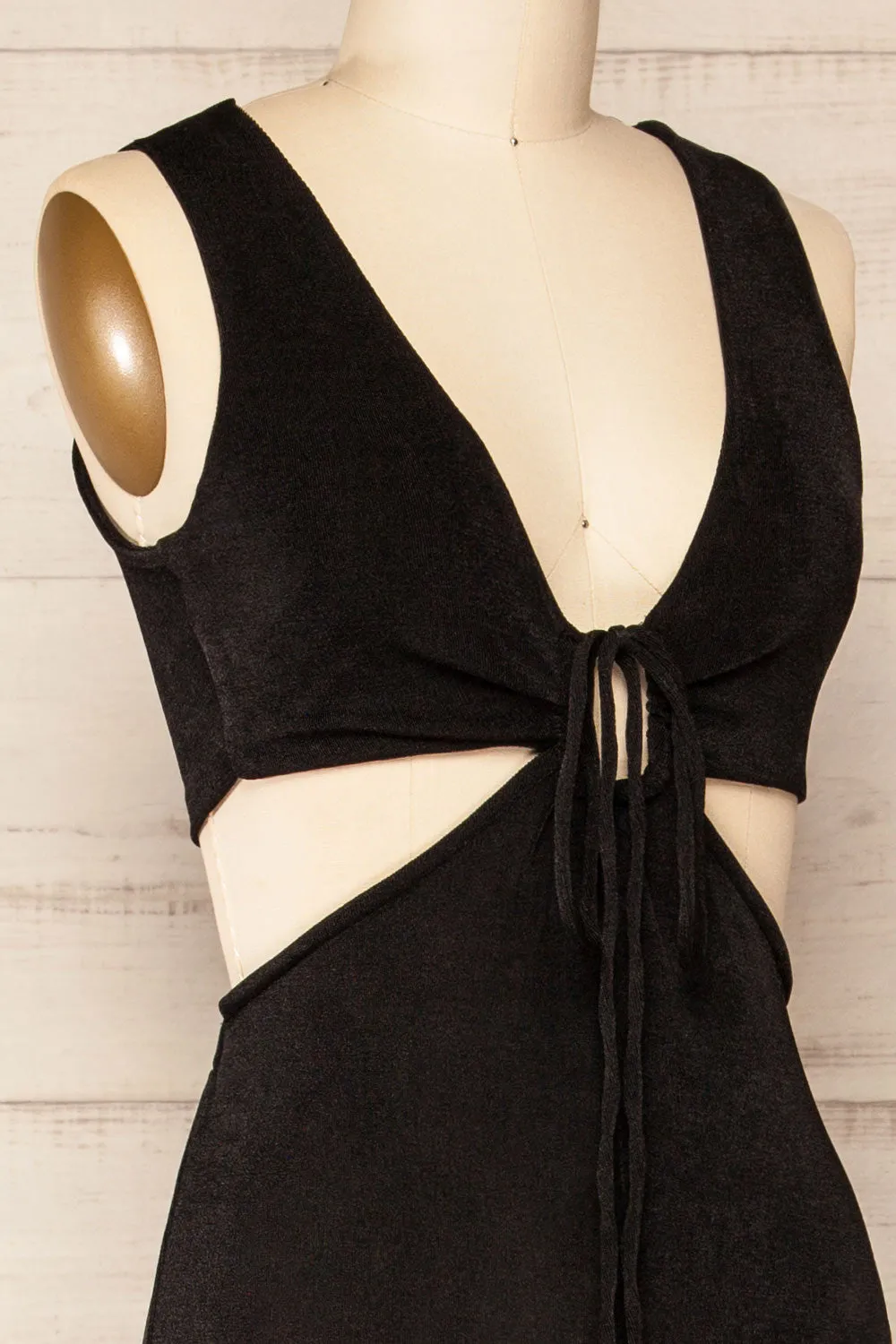 Lalali Black | Shimmery Jumpsuit w/ Deep V-Neckline