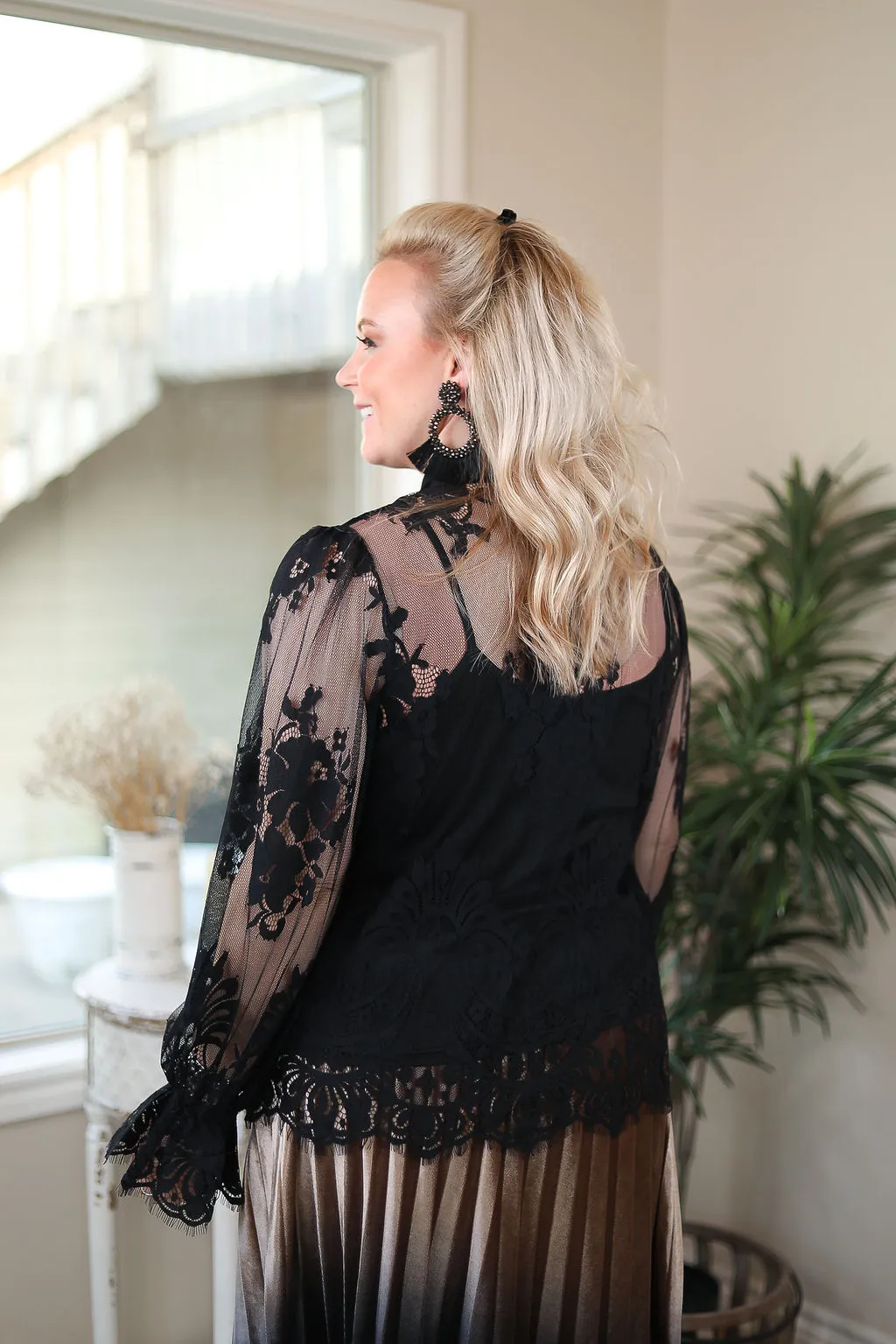 Last Chance Size Small | Blown Away Button Up Lace Frill Shirt with Neck Tie in Black