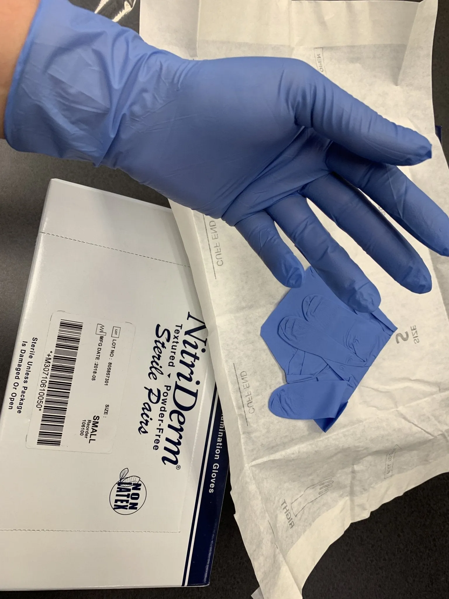 Nitrile Exam Gloves Sterile - PAIRS