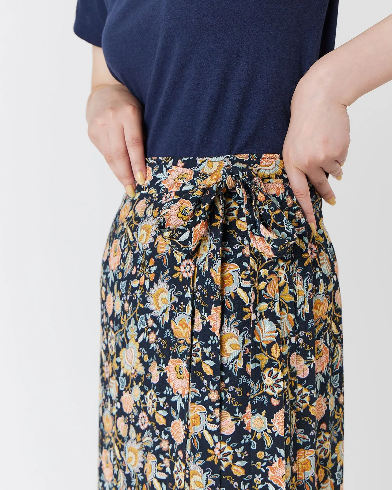 ORIENTAL FLOWER WRAP SKIRT