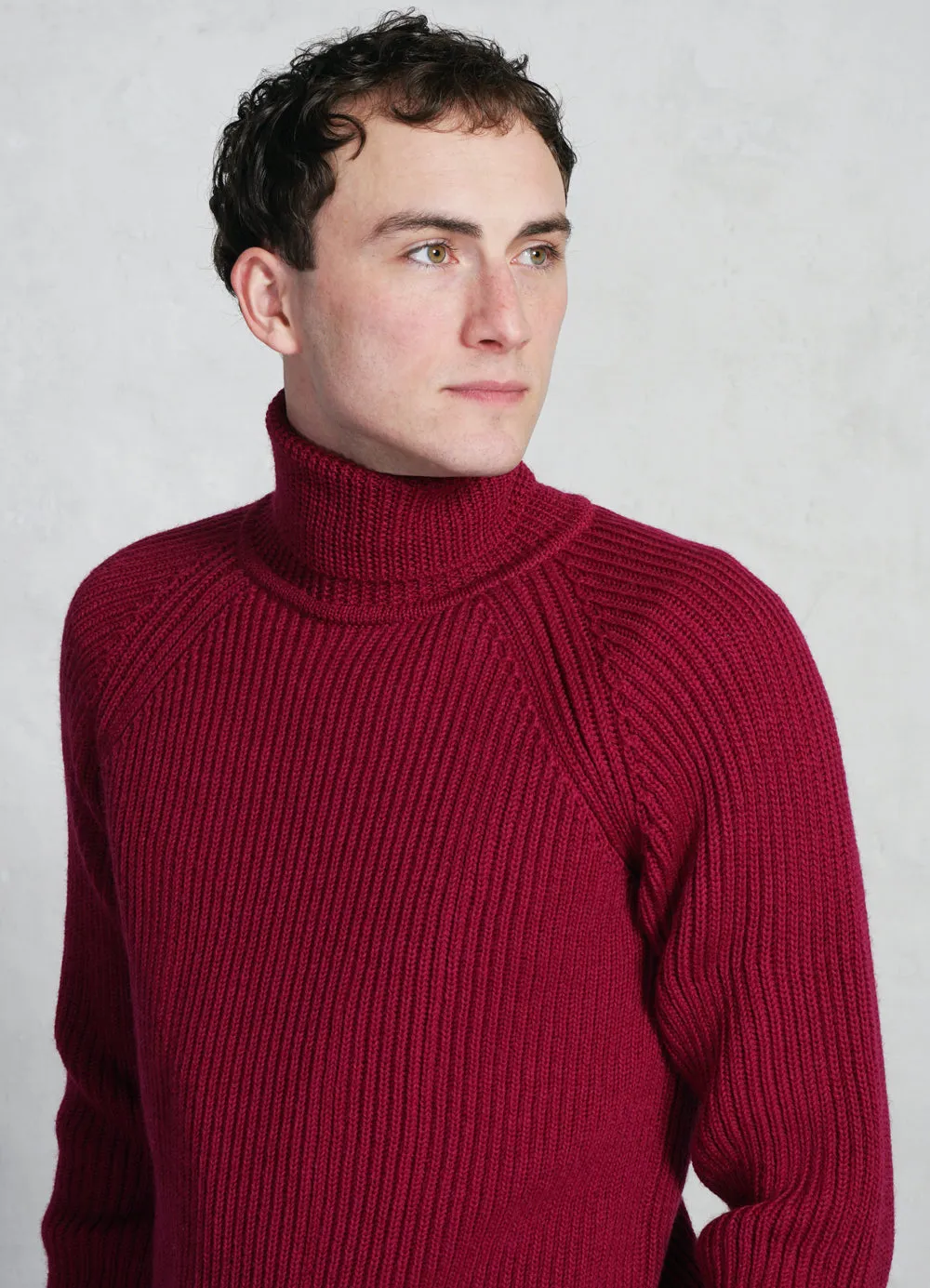 PELLE 28-06-8 | Heavy Knit Turtleneck | Magenta