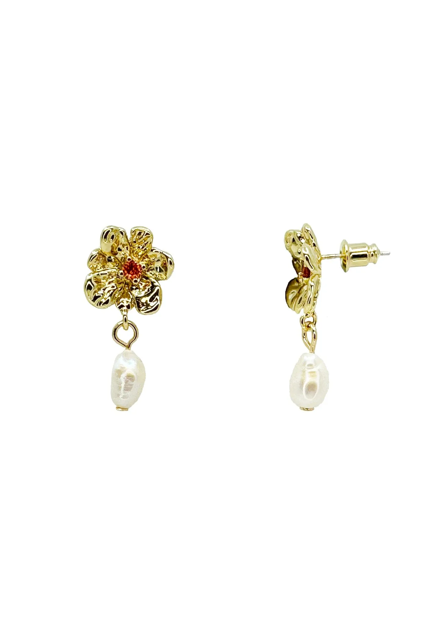 Reya Pearl Earrings