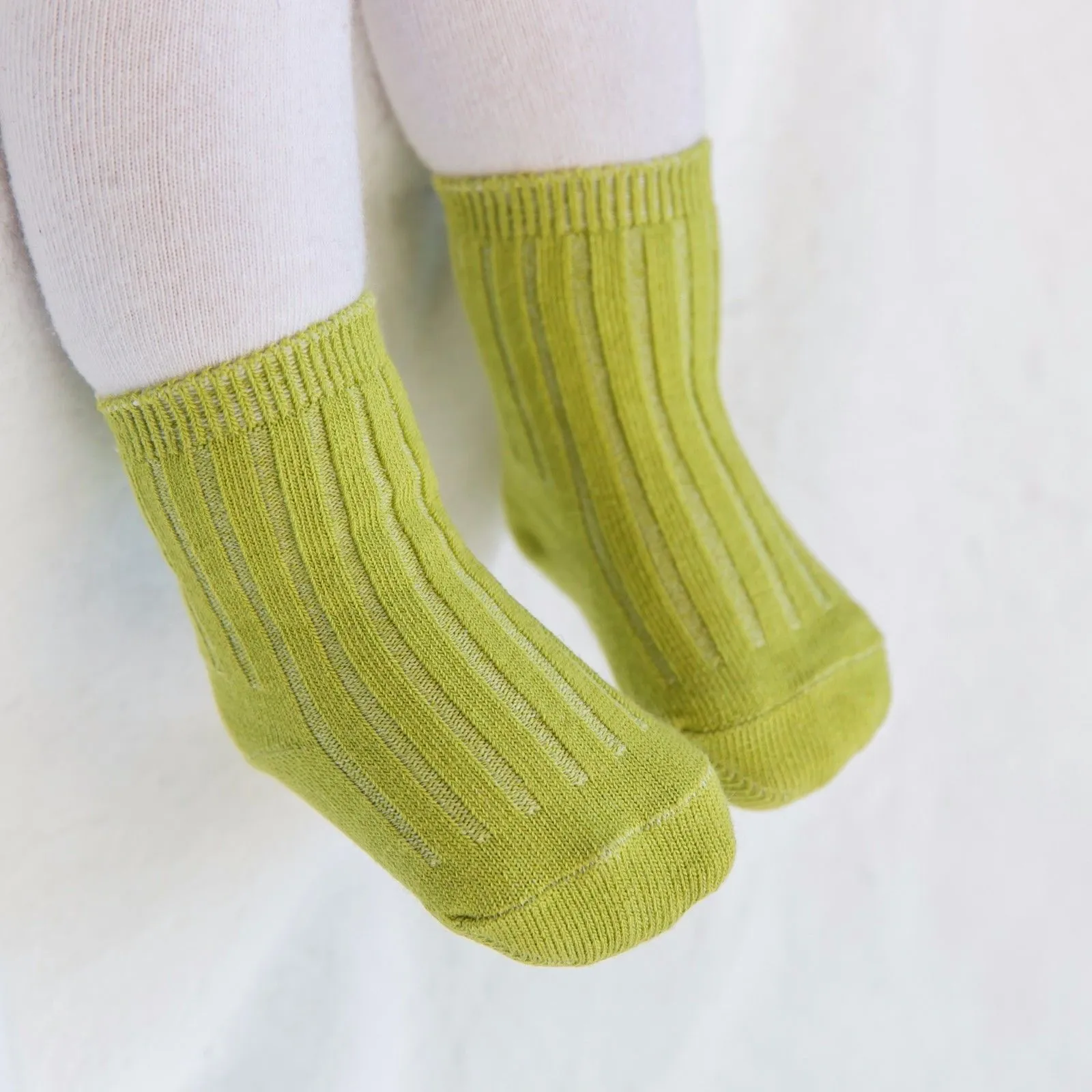 RunRun Green Ribbed Socks