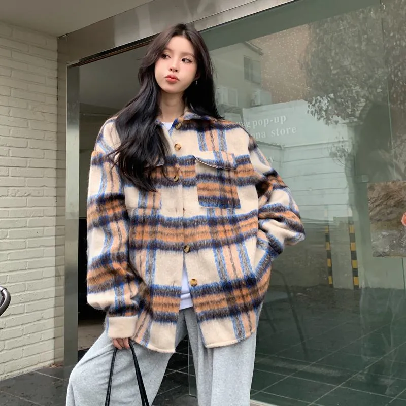 Street Style Unisex Loose Fit Retro Plaid Flannel Coat