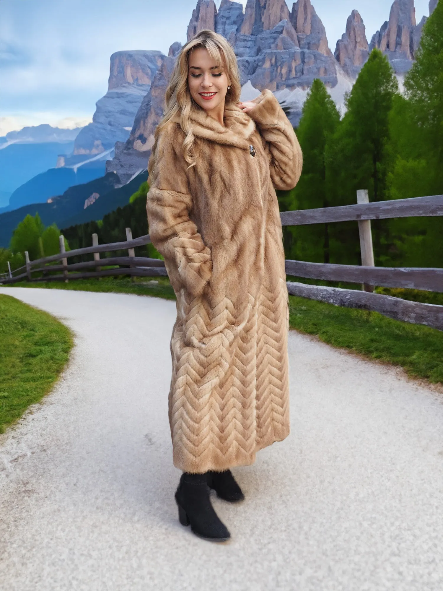 Stunning Pastel Canadian Mink Fur Coat Herring Bone Design 50" Long M