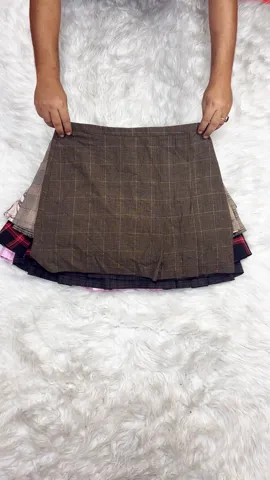 Tartan Charm Pleated Mini Skirt - 15 Pieces ( BC-11-6 )