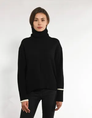 Thick Turtleneck with Fine Stripes in Black