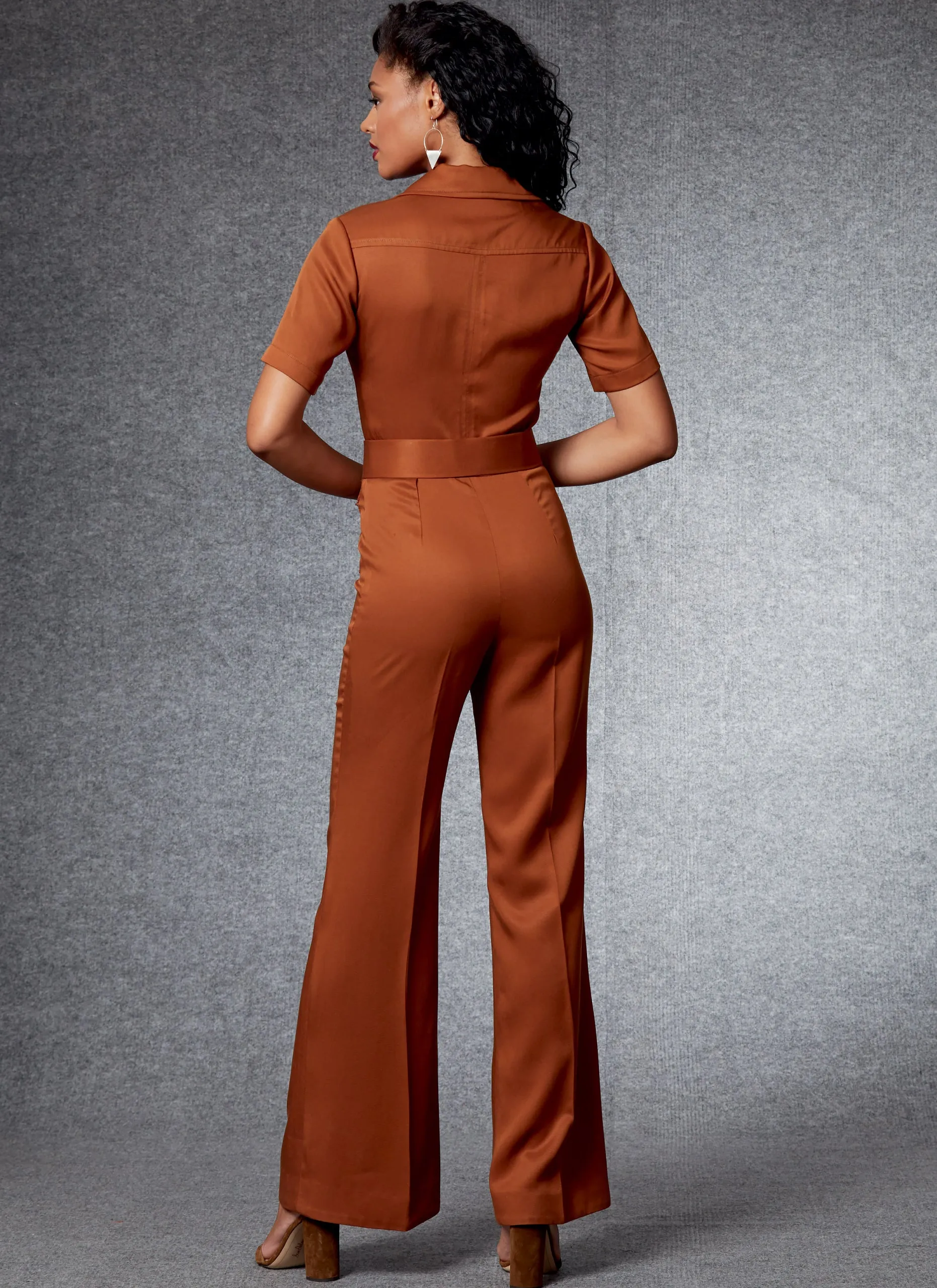 Vogue Pattern V1719 Misses' Jumpsuit & Belt